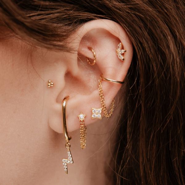 PB_LOVILION_08A_GLORIA_CLOSEUP