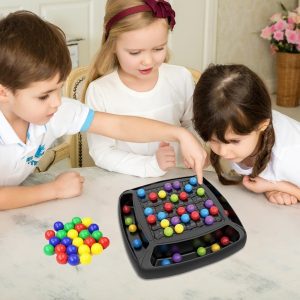 Aizraujoša stratēģijas šaha spēle | TACTICX